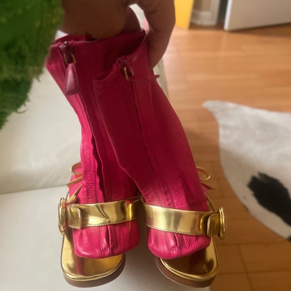 Neon Prada leather sock sandal - Picture 3 of 5
